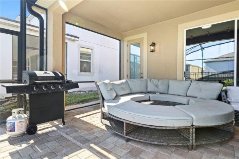 Villa ou maison à vendre à Kissimmee, Floride: 9 chambres, 352.01 m2 № 2410275 - photo 9