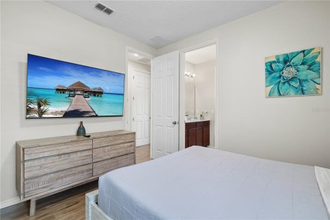 Villa ou maison à vendre à Kissimmee, Floride: 9 chambres, 352.01 m2 № 2410275 - photo 23