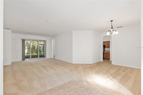 House in Ocala, Florida 3 bedrooms, 188.78 sq.m. № 1542464 - photo 10