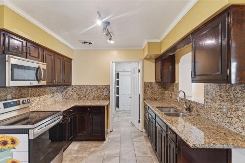 House in Lake Alfred, Florida 4 bedrooms, 166.2 sq.m. № 1791123 - photo 15