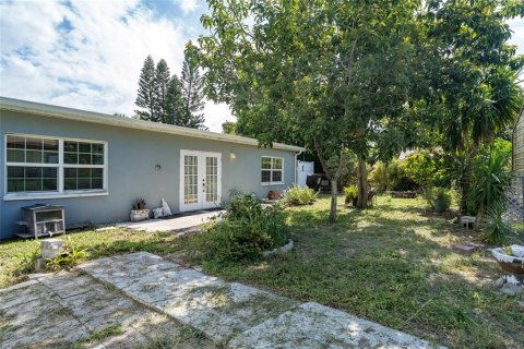 House in Lake Alfred, Florida 4 bedrooms, 166.2 sq.m. № 1791123 - photo 30