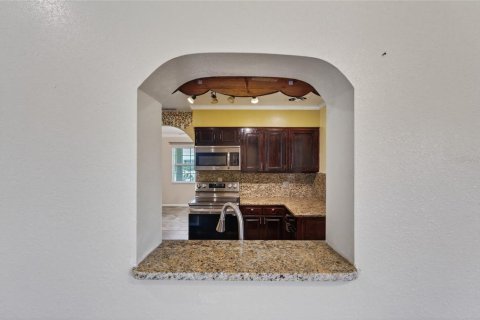 House in Lake Alfred, Florida 4 bedrooms, 166.2 sq.m. № 1791123 - photo 10