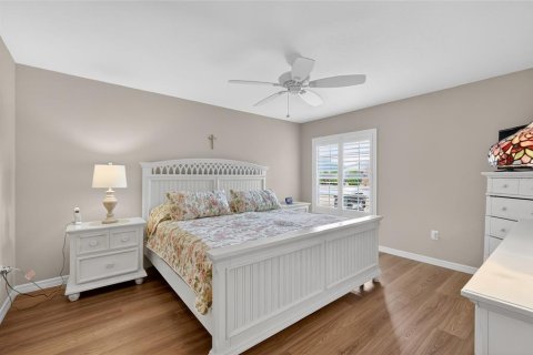 Casa en venta en The Villages, Florida, 3 dormitorios, 144.83 m2 № 2093126 - foto 10