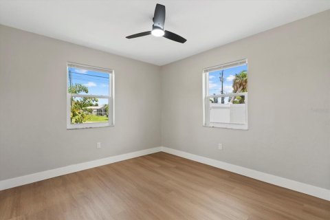 Casa en venta en North Port, Florida, 2 dormitorios, 100.71 m2 № 1876056 - foto 15