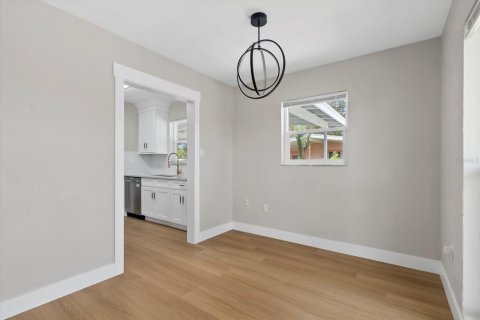 Casa en venta en North Port, Florida, 2 dormitorios, 100.71 m2 № 1876056 - foto 10