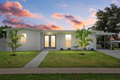 Casa en venta en North Port, Florida, 2 dormitorios, 100.71 m2 № 1876056 - foto 24