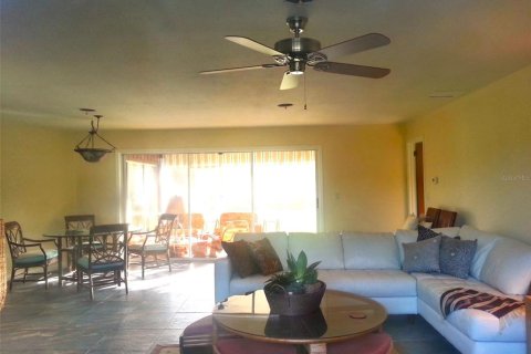 House in Placida, Florida 3 bedrooms, 194.26 sq.m. № 2117579 - photo 14