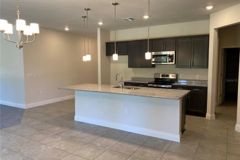 House in North Port, Florida 3 bedrooms, 208.84 sq.m. № 2214474 - photo 2