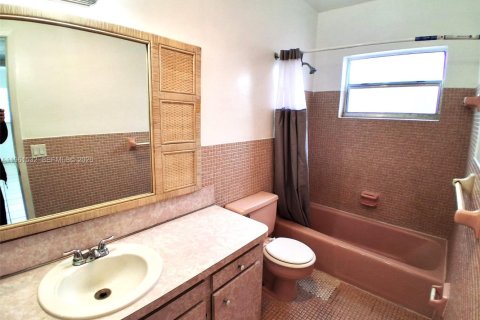 Снять в аренду кондоминиум в Майами-Бич, Флорида 1 спальня, 59.18м2, № 2023393 - фото 20