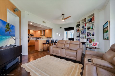 Купить кондоминиум в Корал-Гейблс, Флорида 3 спальни, 261.43м2, № 2068643 - фото 7