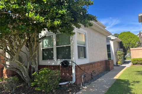 Casa en venta en Orlando, Florida, 3 dormitorios, 166.02 m2 № 2388368 - foto 3