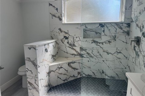 Casa en venta en Orlando, Florida, 3 dormitorios, 166.02 m2 № 2388368 - foto 12