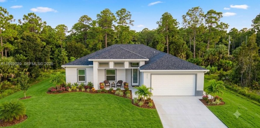 House in Lehigh Acres, Florida 4 bedrooms, 159.7 sq.m. № 2187823