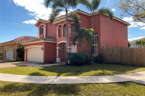 Купить виллу или дом в Хомстед, Флорида 3 спальни, 178.28м2, № 2036469 - фото 7