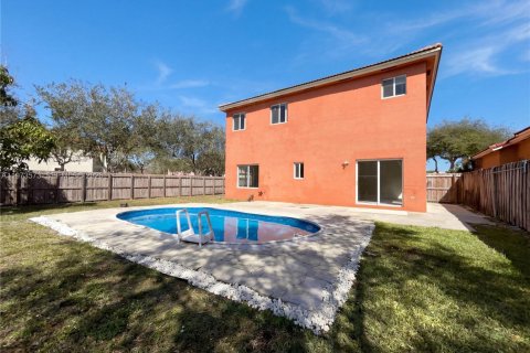 Купить виллу или дом в Хомстед, Флорида 3 спальни, 178.28м2, № 2036469 - фото 5