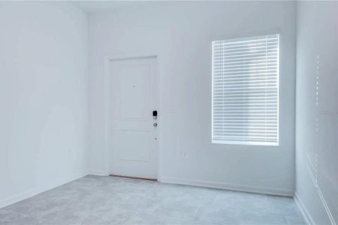 Touwnhouse à vendre à Davenport, Floride: 3 chambres, 161.46 m2 № 1733822 - photo 11