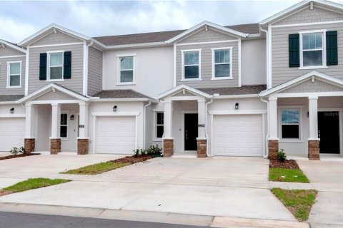 Touwnhouse à vendre à Davenport, Floride: 3 chambres, 161.46 m2 № 1733822 - photo 1
