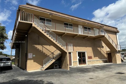 Oficina en alquiler en Dania Beach, Florida № 1139179 - foto 1