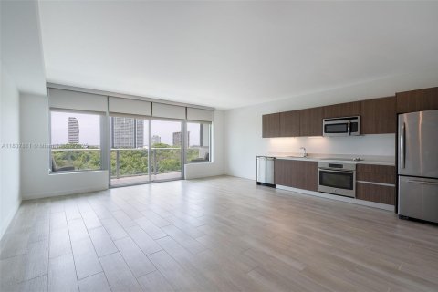 Condominio en venta en Miami, Florida, 52.49 m2 № 1756219 - foto 4