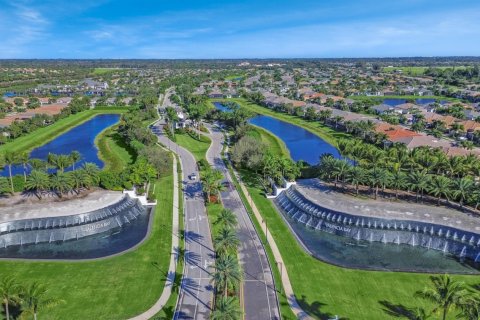 Casa en venta en Boynton Beach, Florida, 4 dormitorios, 294.5 m2 № 990447 - foto 1