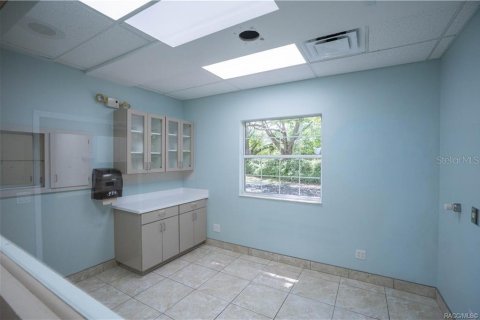 Immobilier commercial à vendre à Beverly Hills, Floride: 360.65 m2 № 2279808 - photo 25