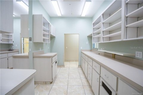 Immobilier commercial à vendre à Beverly Hills, Floride: 360.65 m2 № 2279808 - photo 18