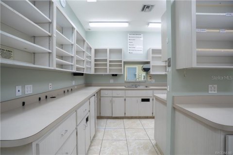 Immobilier commercial à vendre à Beverly Hills, Floride: 360.65 m2 № 2279808 - photo 19
