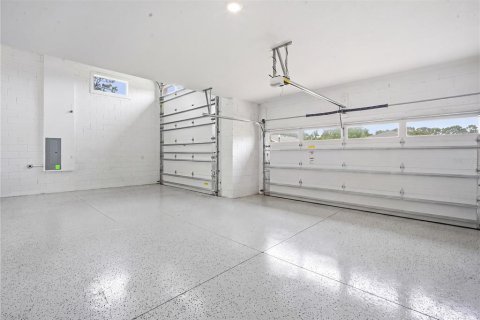 Villa ou maison à vendre à Weeki Wachee, Floride: 3 chambres, 160.72 m2 № 1744724 - photo 26