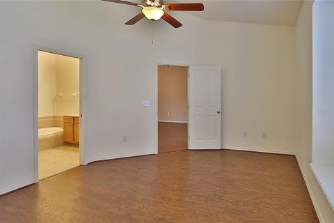 Villa ou maison à vendre à Wesley Chapel, Floride: 2 chambres, 135.08 m2 № 2234707 - photo 24