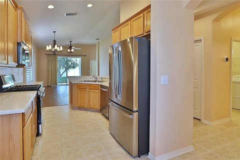 Villa ou maison à vendre à Wesley Chapel, Floride: 2 chambres, 135.08 m2 № 2234707 - photo 9