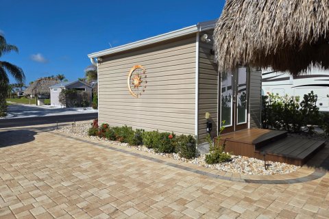 Commercial property in Okeechobee, Florida № 2184667 - photo 4