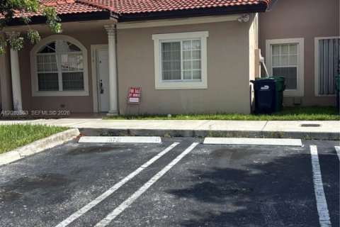 House in Miami, Florida 3 bedrooms, 116.31 sq.m. № 2087293