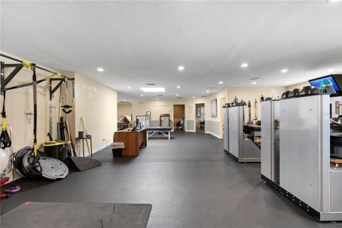 Commercial property in Saint Petersburg, Florida 537.35 sq.m. № 1722168 - photo 11