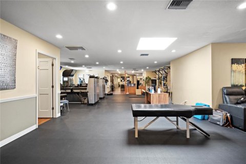 Commercial property in Saint Petersburg, Florida 537.35 sq.m. № 1722168 - photo 7