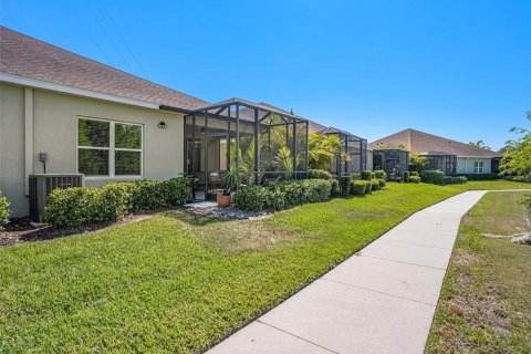 House in Fish Hawk, Florida 2 bedrooms, 141.68 sq.m. № 1644808 - photo 26