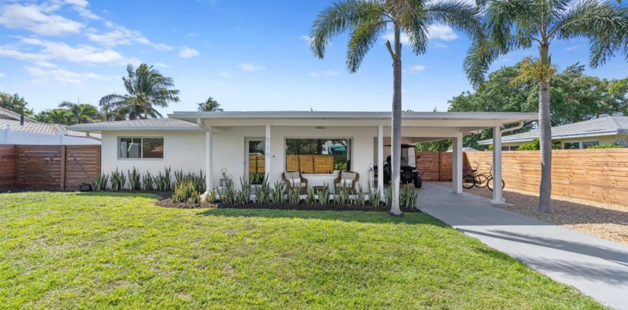 House in Delray Beach, Florida 2 bedrooms, 96.99 sq.m. № 1159691