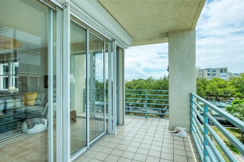 Condo in South Pasadena, Florida, 2 bedrooms № 2151910 - photo 29