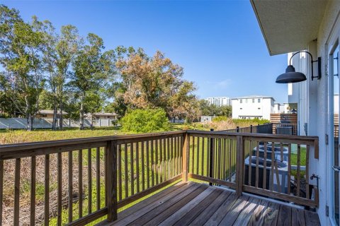 Adosado en venta en Tampa, Florida, 3 dormitorios, 197.97 m2 № 2195860 - foto 20
