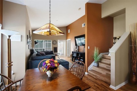 Touwnhouse à vendre à Tampa, Floride: 3 chambres, 172.33 m2 № 2416302 - photo 10