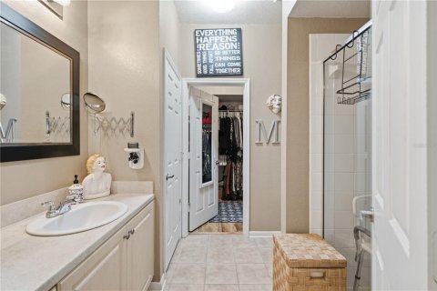 Touwnhouse à vendre à Tampa, Floride: 3 chambres, 172.33 m2 № 2416302 - photo 14