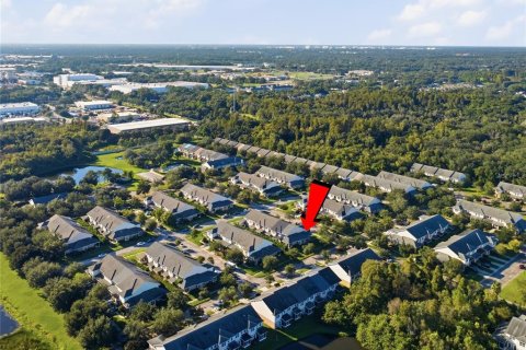 Touwnhouse à vendre à Tampa, Floride: 3 chambres, 172.33 m2 № 2416302 - photo 27