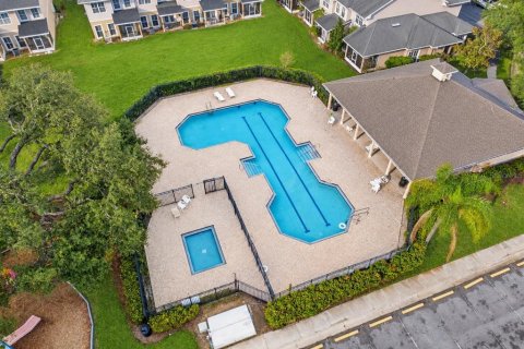 Touwnhouse à vendre à Tampa, Floride: 3 chambres, 172.33 m2 № 2416302 - photo 25