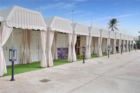 Apartamento en alquiler en Miami Beach, Florida, 2 dormitorios, 148.64 m2 № 1738332 - foto 3