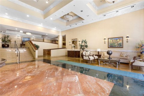 Condominio en venta en Miami, Florida, 1 dormitorio, 106.09 m2 № 1989927 - foto 17