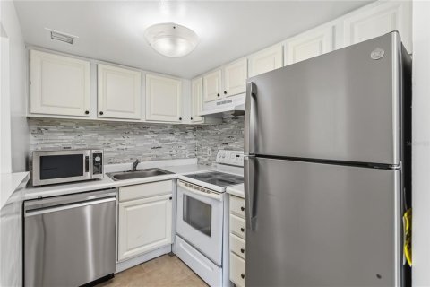 Copropriété à louer à Orlando, Floride: 2 chambres, 78.97 m2 № 2094642 - photo 8