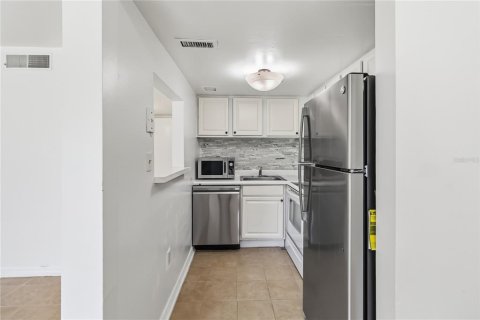Copropriété à louer à Orlando, Floride: 2 chambres, 78.97 m2 № 2094642 - photo 7