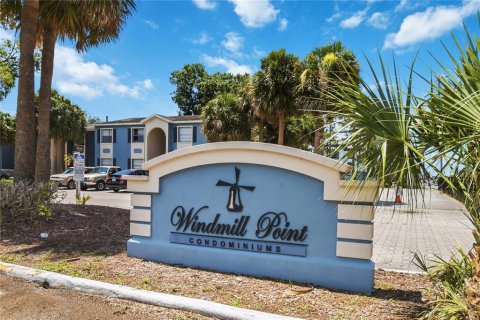 Copropriété à louer à Orlando, Floride: 2 chambres, 78.97 m2 № 2094642 - photo 2