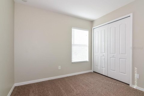 Villa ou maison à louer à Land O' Lakes, Floride: 3 chambres, 143.26 m2 № 1918116 - photo 13