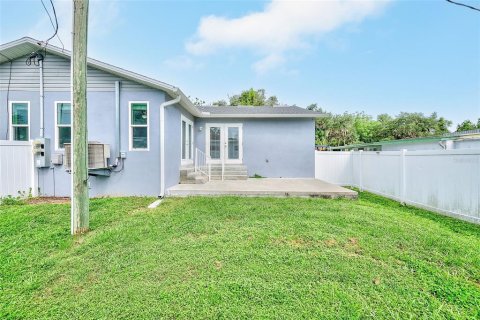 Villa ou maison à vendre à Largo, Floride: 2 chambres, 125.98 m2 № 2416295 - photo 26