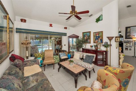 Villa ou maison à vendre à Palm Harbor, Floride: 5 chambres, 299.8 m2 № 1907714 - photo 9